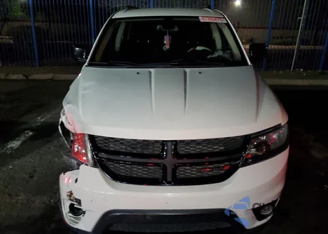2018 Dodge Journey Sxt z USA, uszkodzony, nr VIN 3C4PDCBG2JT511888